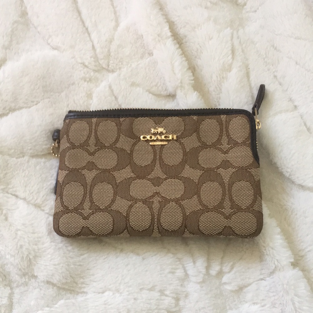 🌺NWT🌺  Coach wristlet